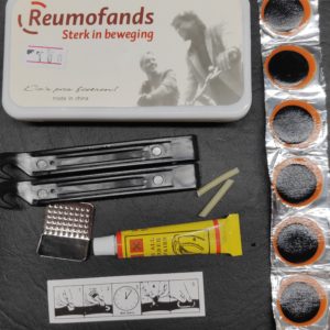 Reumafonds With Tire Remover